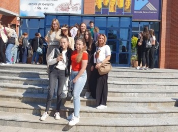 Osnovna škola dr. Jure TurićaYdz 8