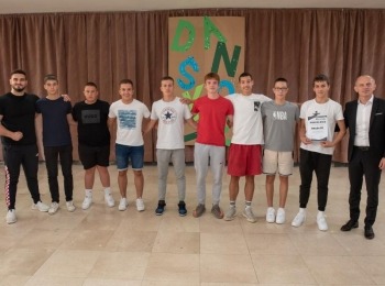 Osnovna škola dr. Jure TurićaDan skole 2024-15