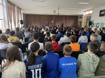 Osnovna škola dr. Jure TurićaImg 9092