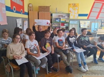 Osnovna škola dr. Jure TurićaE12