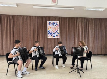 Osnovna škola dr. Jure TurićaImg 6220