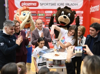 Osnovna škola dr. Jure TurićaZ72 8601