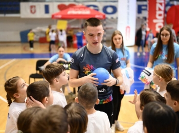 Osnovna škola dr. Jure TurićaZ72 9181