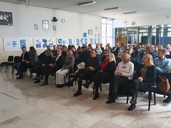 U OŠ dr. Jure Turića održan Državni stručni skup za učitelje i nastavnike geografije s naglaskom na projektnu nastavu