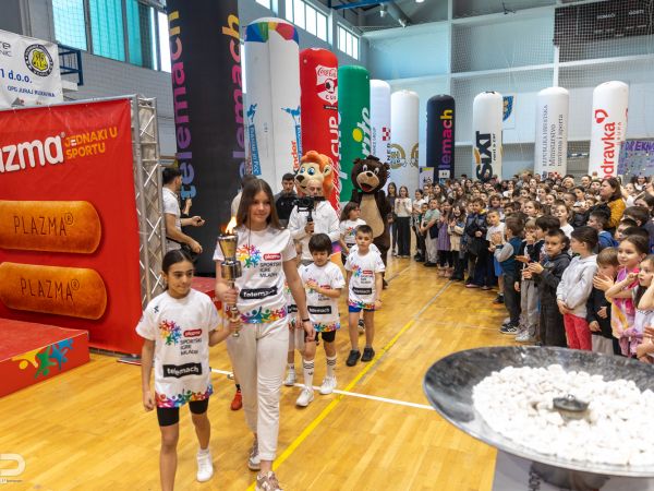 Uspješan Telemach Dan sporta u Gospiću 